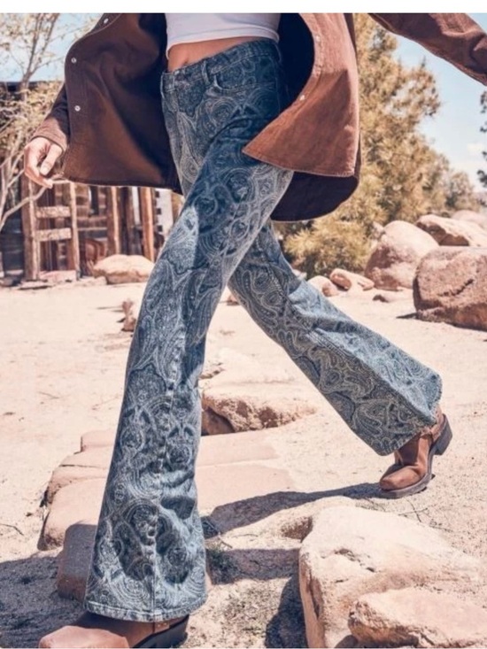 Wrangler Denim - Wrangler High Rise Fierce Flare Jeans Paisley Women's 18x34 New
